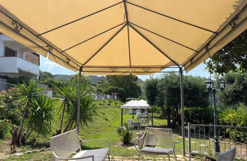 Drapia Apartment | Pool, Garden & View, 4 km from Tropea