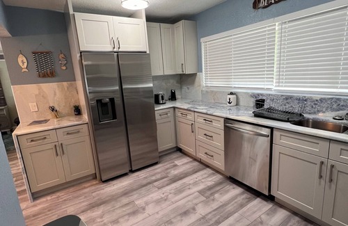 Seminole House | Pool Home close to Indian Rocks beach Pet friendly