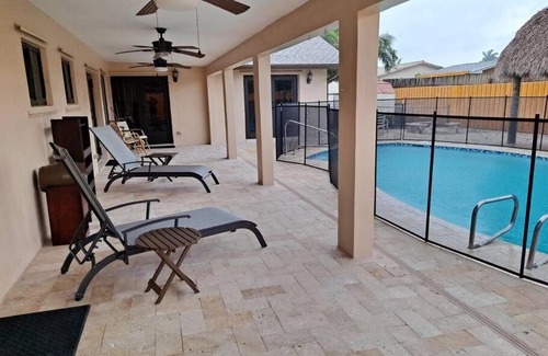 Tamiami House | Pool home in Miami