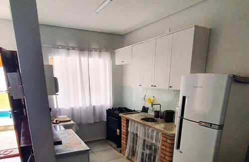 Balneario Gaivotas House | Pool house 2 minutes from the sea with large backyard