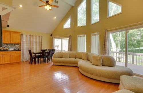 Bushkill House | Pools, Hot Tub and More Bushkill Mountain Getaway!