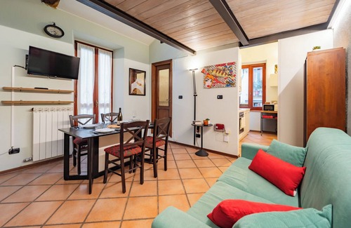 Centro Storico Apartment | Pop Art - One Bedroom Apartment, Sleeps 3