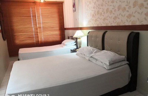 Taman Haji Zainal Apartment | Port Dickson apartment, marina bay view