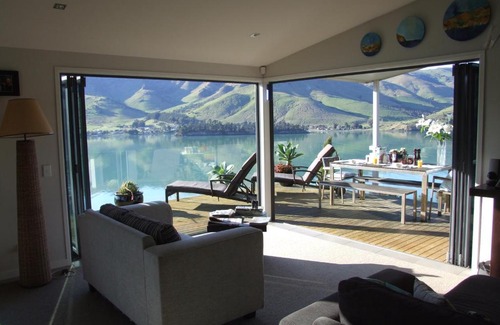 Port Levy Bed & Breakfast | Port Levy B & B Christchurch