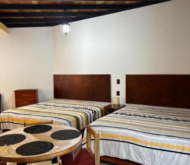Santa Lucia del Camino Hotel | Posada "CASA BONITA"