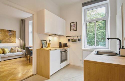 Rudolfsheim-Funfhaus Apartment | posh Studio Apartment - stylish & urban