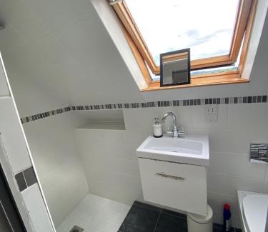 Chilworth Apartment | Pound Corner