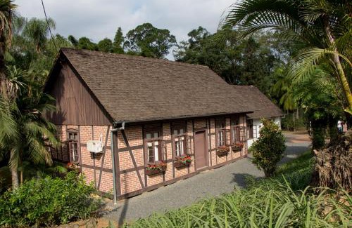 Pomerode House | Pousada Casa Wachholz - Rota do Enxaimel
