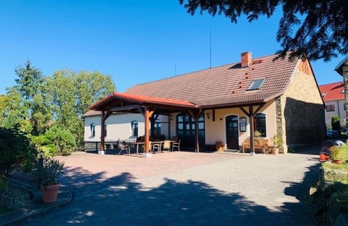 Chrast House | Prázdninový dům Stodola