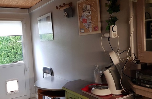 Orsay Apartment | Près de Paris, Essonne, Petit Appartement Indépendant. RER B Lozère