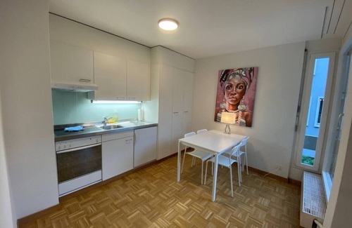 Hochschulen Apartment | Practical studio in the city center (Art 7)