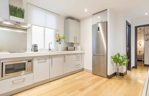 Malasana Apartment | Prado by Skykey