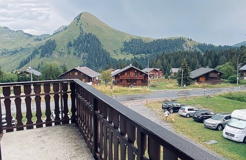 Le Praz de Lys Apartment | Praz de Lys resort, duplex apartment 200 metres from the ski lifts