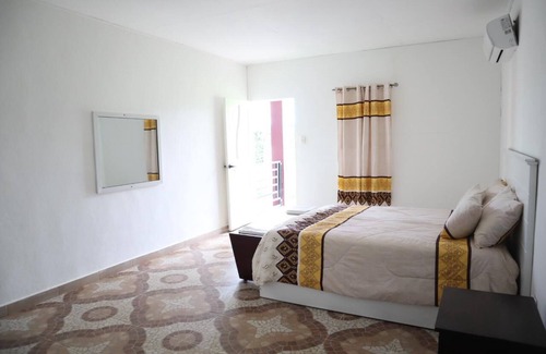 Higuey Resort | Precioso Deluxe Suites de 1BR Fruit Punch