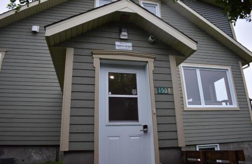 Sainte-Anne-des-Monts Apartment | Première sur Mer