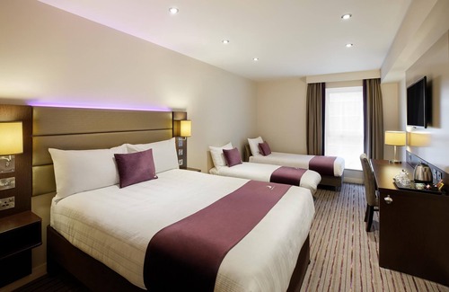 Northway Hotel | Premier Inn Tewkesbury