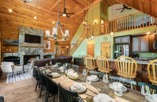 McGaheysville House | Premier Log Home Theater, Sauna Hot Tub