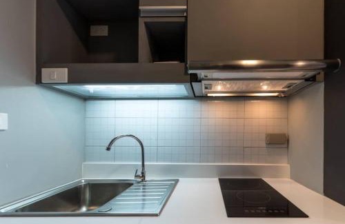 Chonburi Apartment | Premier Luxe Hotel โรงแรมพรีเมียร์ลักซ์