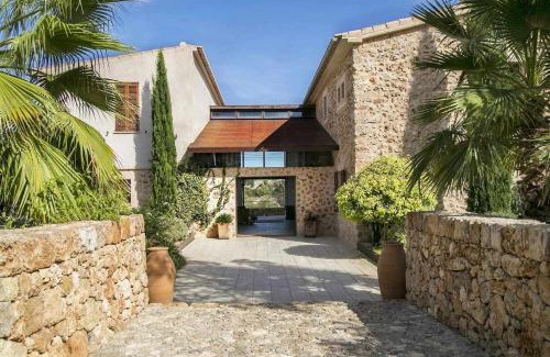 Sa Cabaneta Villa | Premier Villa Rental in Mallorca Es Barranc Vell