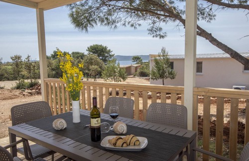 Ugljan House | Premium 2 Bedroom Mobile Homes at Camping Ugljan Resort
