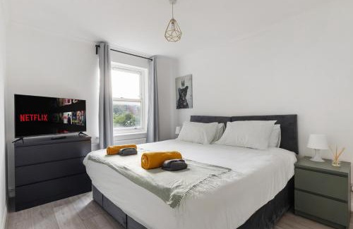 St. Pancras and Somers Town Apartment | Premium Luxe 2 Bedroom Apartment Kings Cross