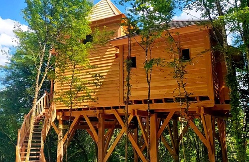 Illoud Ski Chalet | Prenez de la hauteur dans Le Château Des Féés