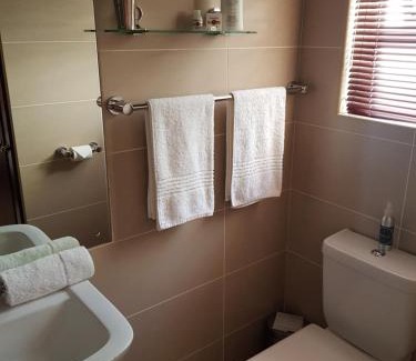 Potchefstroom House | Presidensie Guest Rooms