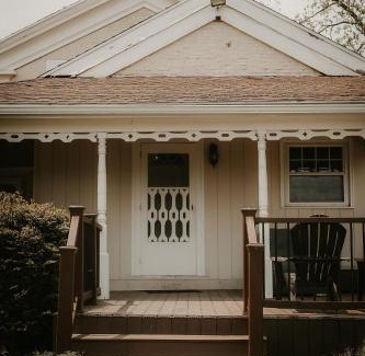 Gasport House | Press Vineyard Retreat
