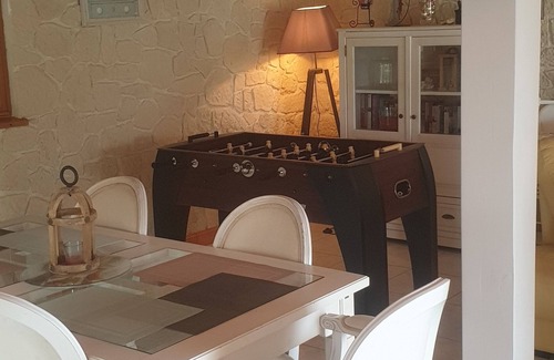 Monbazillac House | Prestige villa in MONBAZILLAC 6Km BERGERAC Heated swimming pool Sauna Indoor/outdoor games