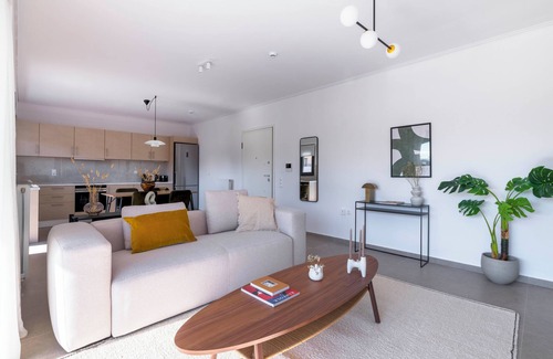 Marousi Apartment | Prestigious 3BR Apartment in Marousi
