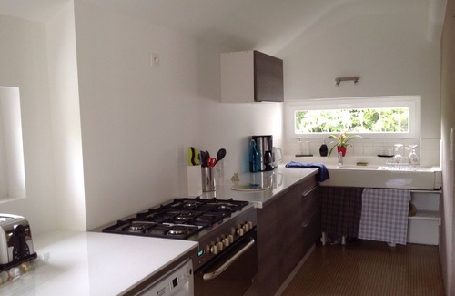 Val-du-Layon Cottage | PRESTIGIOUS COTTAGE WITH HEATED POOL, POOL TABLE AND GAMES ROOM