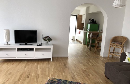 Limburg an der Lahn Apartment | Pretty holiday apartment in center of Limburg incl. eBike loading/storage room