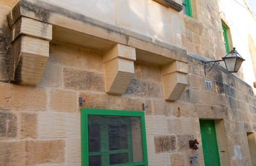 San Lawrenz Apartment | Prickly Pear No 3 Holiday Home