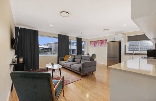 Jesmond Apartment | Prickly Pear Stays Jesmond, 2 bedroom