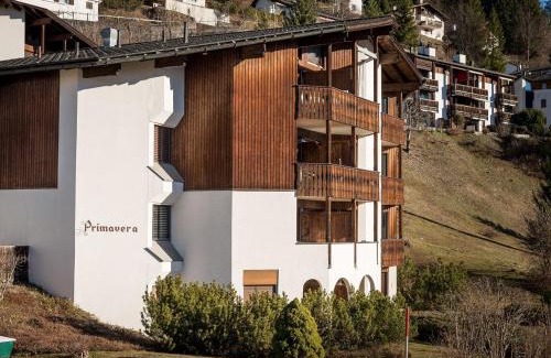 Flims Apartment | Primavera - 2.5 Zimmerwohnung, 52qm, max 4 Pers, Schwimmbad/Sauna
