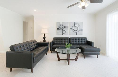 Indian Wells Villa | Prime Location! Cozy Villa Near Disney & More