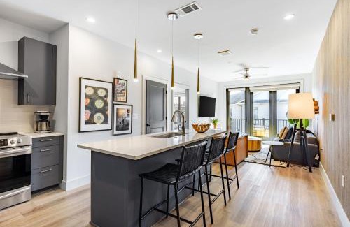West End House | Prime Walkable Midtown Location Pool Gym Outlaws Den by AvantStay