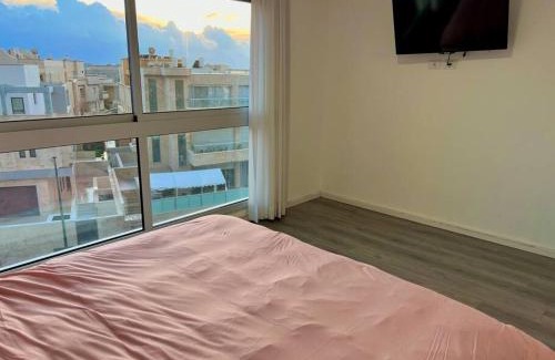 Netanya Apartment | Prince Palace Netanya Lagoon Beach 3BR