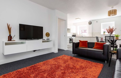 Preston Apartment | Princes | 2 Bedrooms Parking Wi-Fi | Cozy Pads
