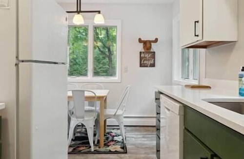 Land O Lakes House | Pristine 5-Acre Secluded Black Oak Lake Hideaway