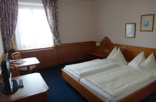 Marbach an der Donau Resort | Private room ∙ 1 bedroom ∙ 2 guests