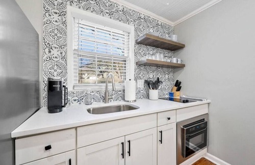 Norcross House | Private 1BR Cottage In Downtown Historic Norcross
