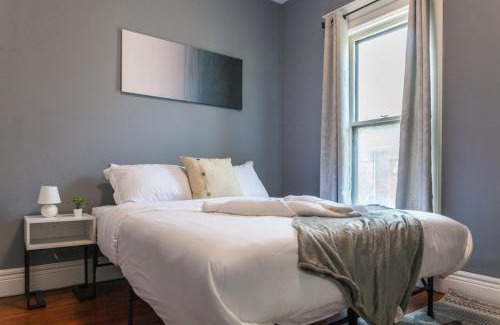 Buffalo House | Private 3bd Kingbdpooltablebillstvniagrafall