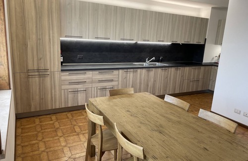 Sedico House | Private 4 Bedroom Country Home