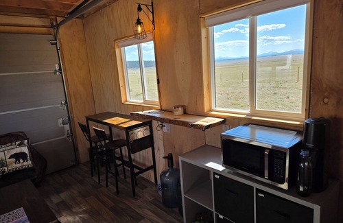 Hartsel Cabin | Private 5 Acre Off-Grid Cabin: 360° Views & Mountain Sunset Retreat