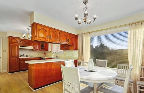 Greenville House | Private 6BR Retreat | Pool, Grill, Nature