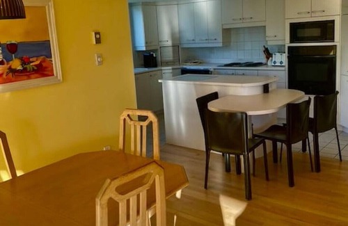 Carleton-sur-Mer House | Private Beach house, Maison de plage privée