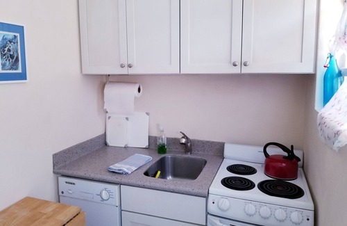 Warwick Apartment | Private Beach - Cliffs of Marley - Studio - Halfway to heaven -
