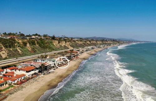 Capistrano Beach House | Private beach toes on the Sand Waterworld