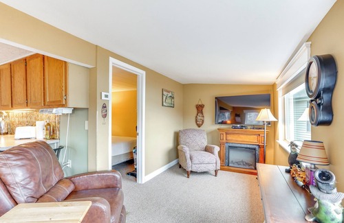 Camdenton Cabin | Private Boat Dock: Lakefront Cabin in Camdenton